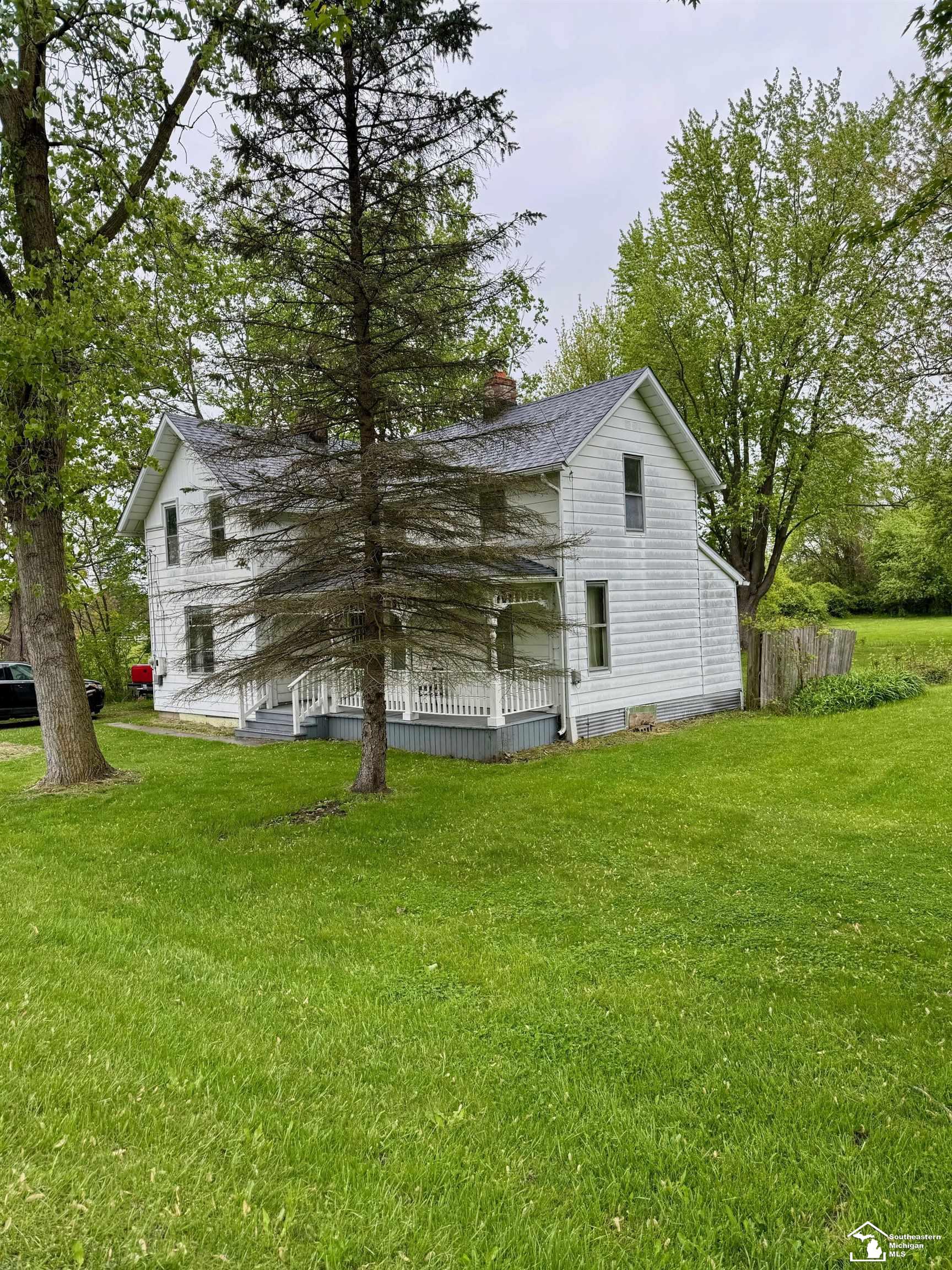 930 Steiner Road Monroe, MI 48162 - Photo 2 of 26