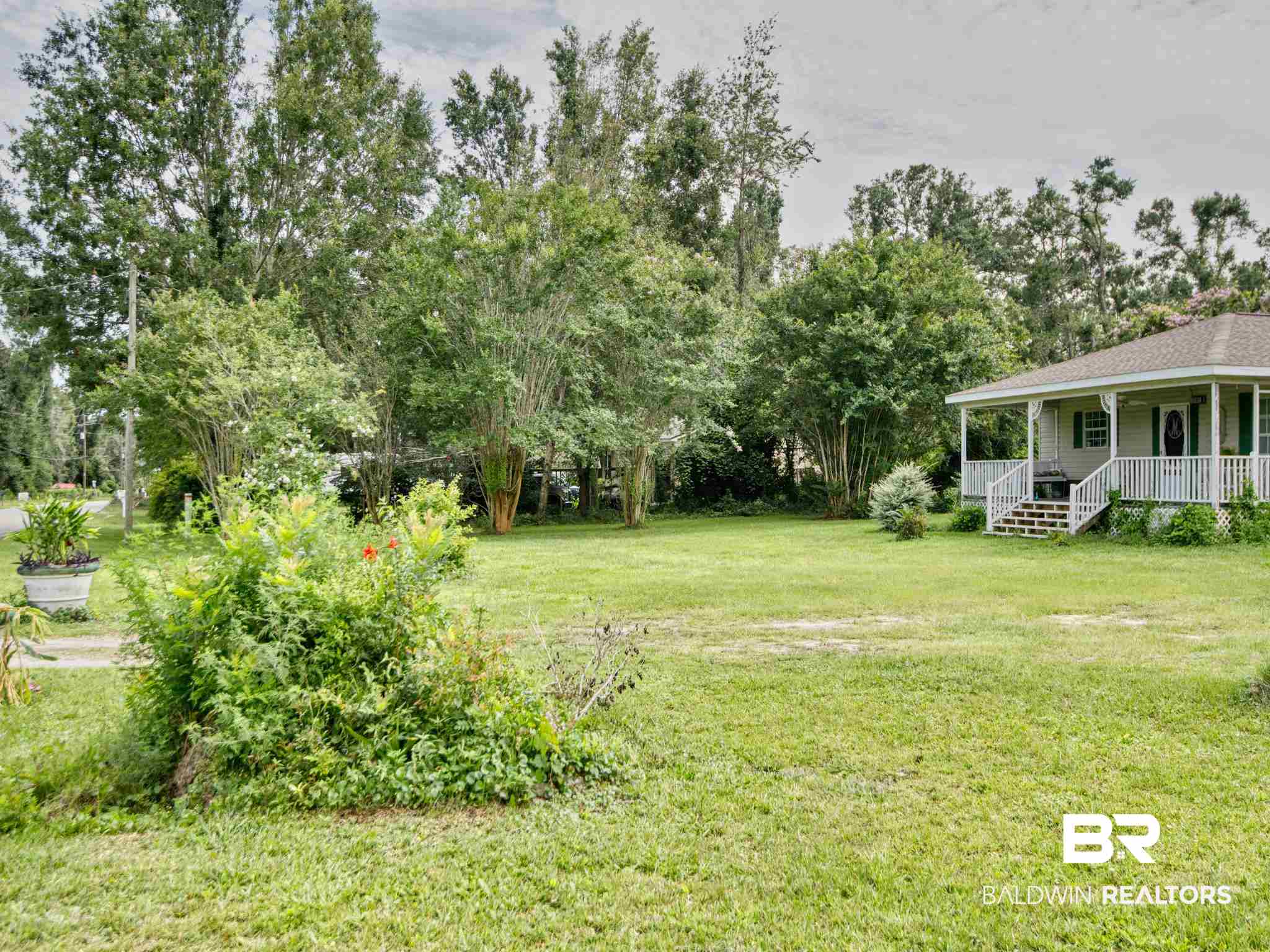 13107 6th Street Lillian, AL 36549 - Photo 3 of 30