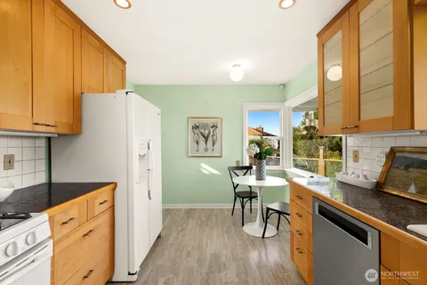 $1,449,000 | 2462 36th Avenue West, Seattle, WA 98199