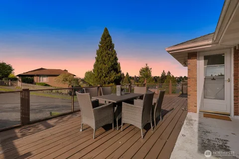 $1,449,000 | 2462 36th Avenue West, Seattle, WA 98199