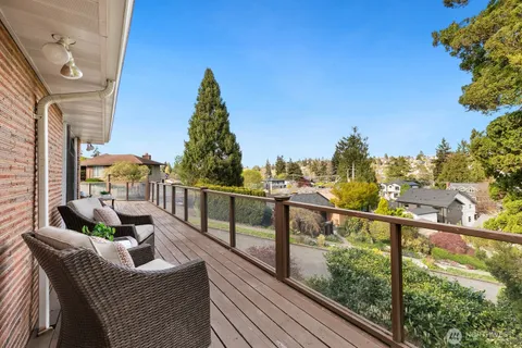 $1,449,000 | 2462 36th Avenue West, Seattle, WA 98199