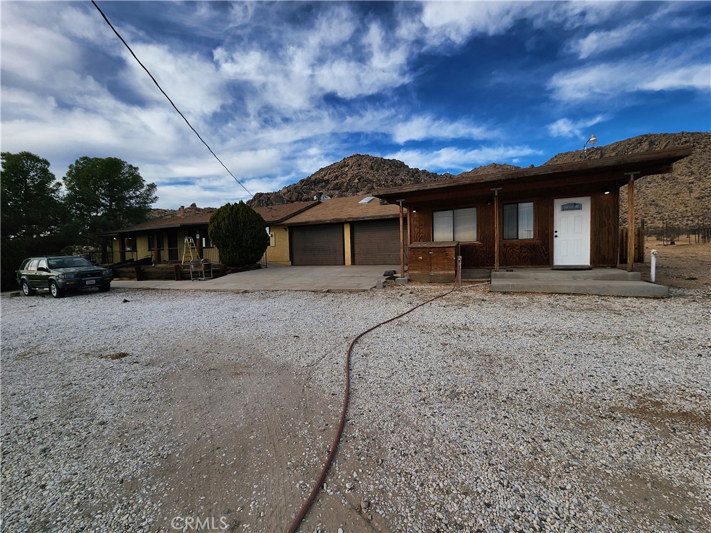 24373 Shoshone Road Apple Valley, CA 92307 - Photo 1 of 1 Gallery Image 1