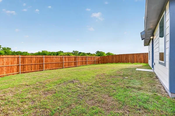 $1,800 | 1113 Northfield Drive, Caddo Mills, TX 75135