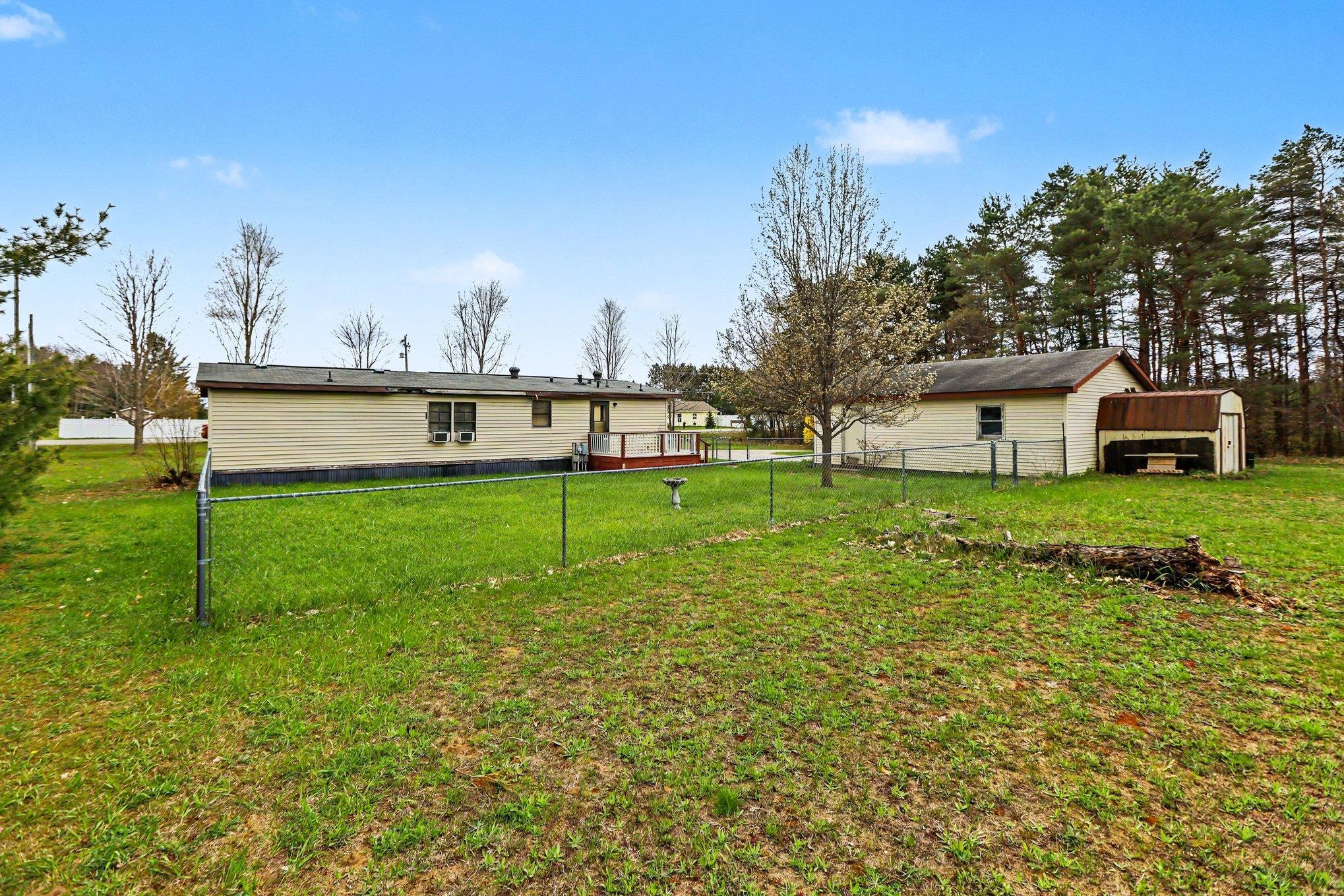 2652 Sawyer Road Traverse City, MI 49685 - Photo 19 of 23 Gallery Image 19