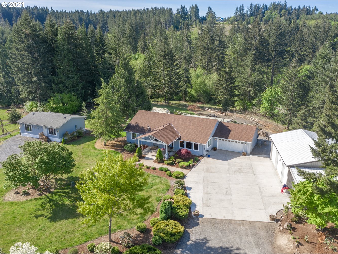 19790 South Young Road Molalla, OR 97038 - Photo 1 of 32 Gallery Image 1