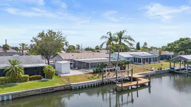 $637,000 | 1024 Spindle Palm Way, Apollo Beach, FL 33572