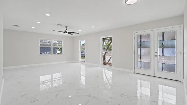 $637,000 | 1024 Spindle Palm Way, Apollo Beach, FL 33572