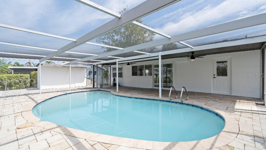 1024 Spindle Palm Way Apollo Beach, FL 33572 - Photo 31 of 50