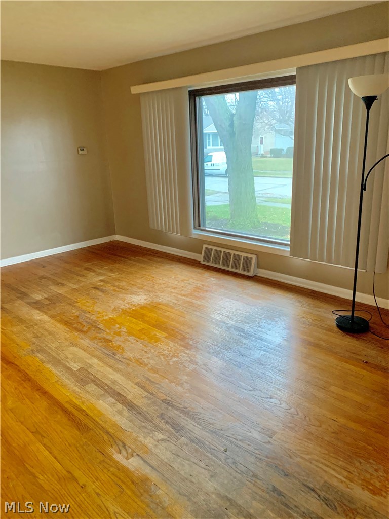 19226 Homeway Road Cleveland, OH 44135 - Photo 22 of 24 Gallery Image 22