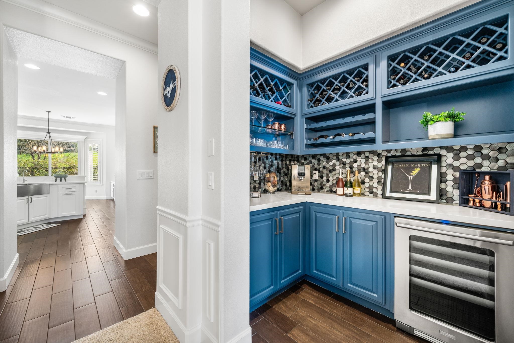 6900 Riddell Street Pleasanton, CA 94566 - Photo 13 of 60