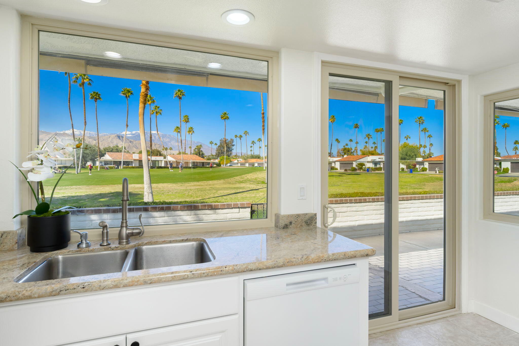 7 Ronda Drive Rancho Mirage, CA 92270 - Photo 18 of 44 16_46