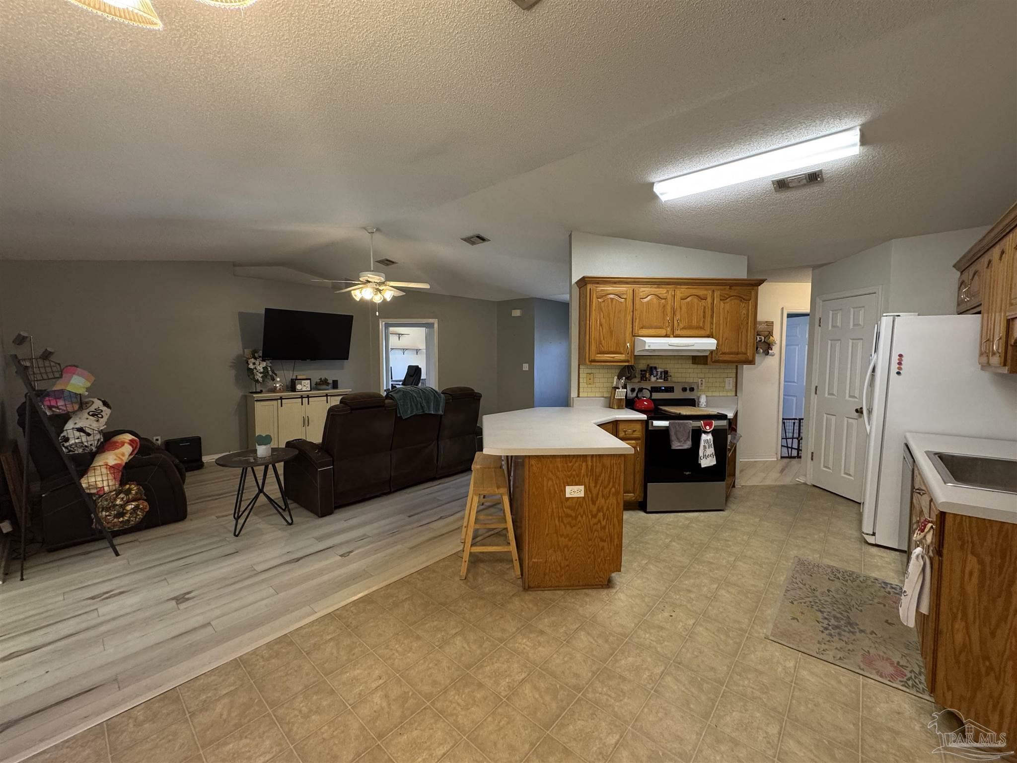 5848 Pebble Ridge Drive Milton, FL 32583 - Photo 4 of 27