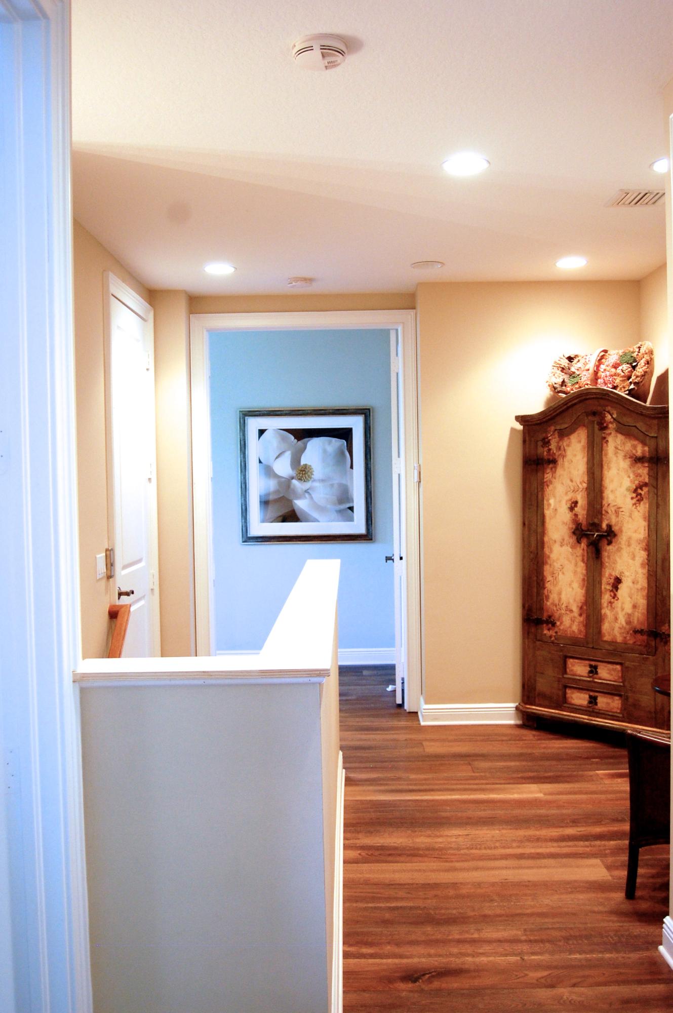 590 Northwest Crane Terrace Boca Raton, FL 33432 - Photo 25 of 43 upstairs hallway