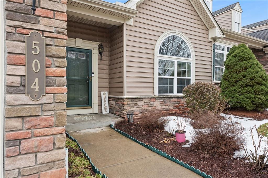 504 Azalea Lane Bridgeville, PA 15017 - Photo 2 of 34