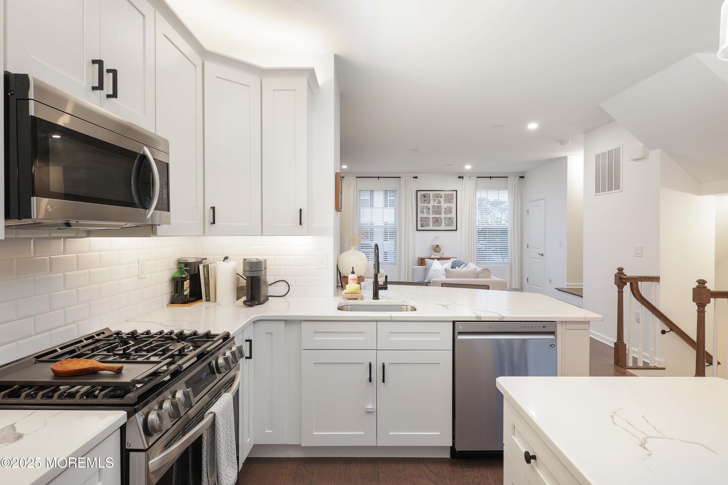 102 Celebration Boulevard, Unit 1002 Brick, NJ 08723 - Photo 10 of 22 758A2581