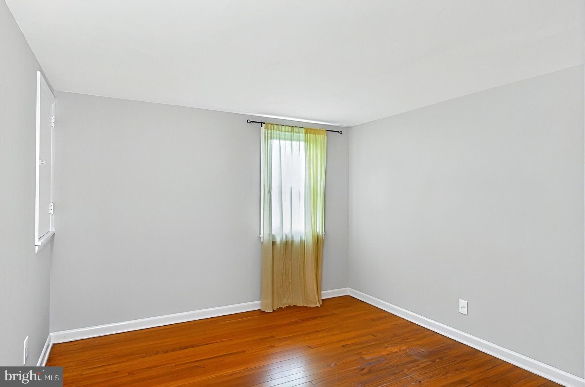35 West Main Street Salunga, PA 17538 - Photo 12 of 14 Bright and airy blank canvas room.
