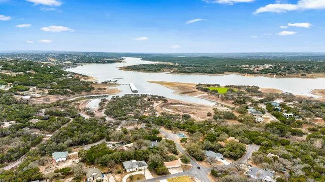 $1,200 | 21461 Coyote Trail, Unit 7, Lago Vista, TX 78645