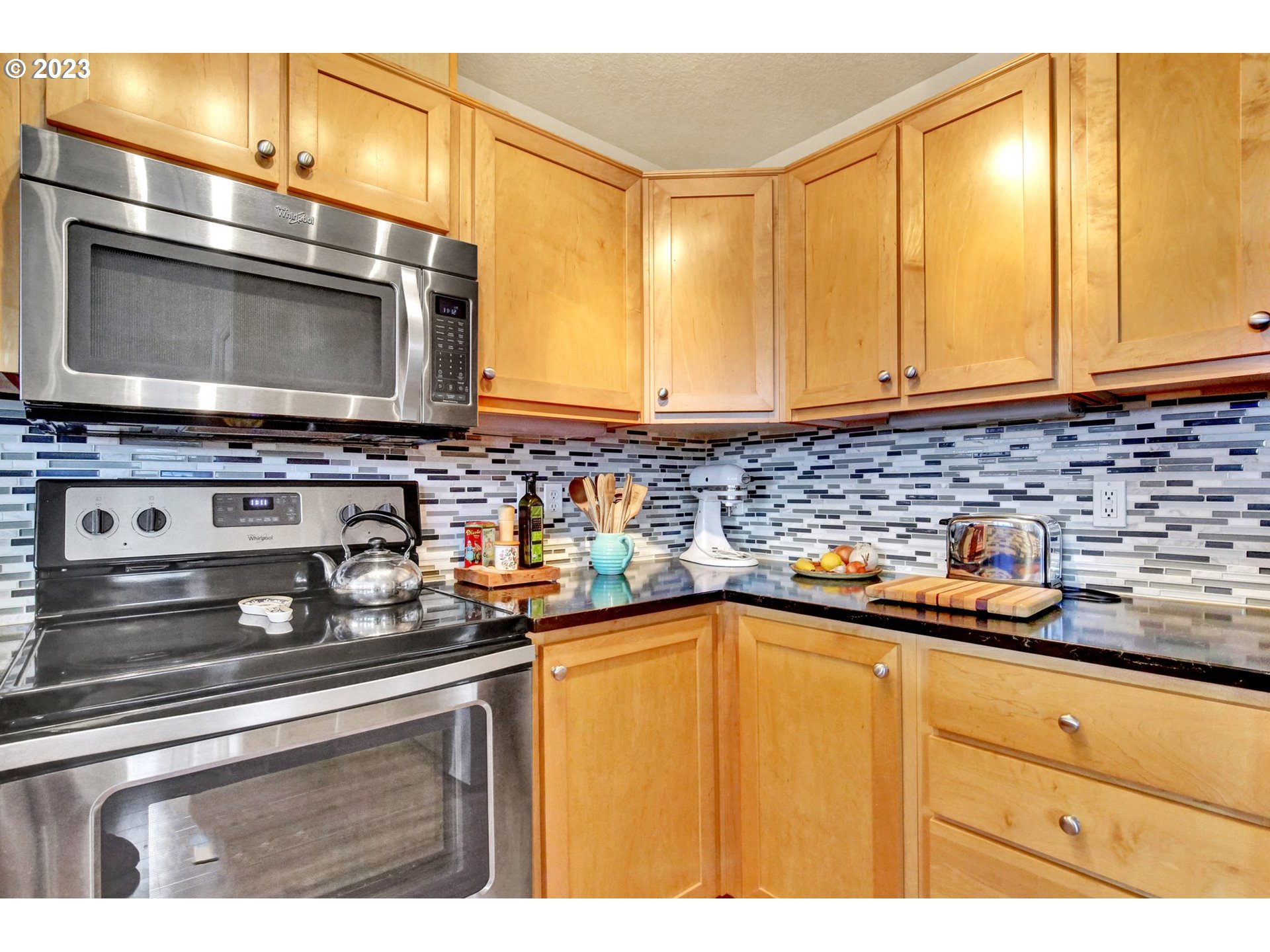 14735 Southwest Beard Road, Unit 201 Beaverton, OR 97007 - Photo 18 of 39 Gallery Image 18