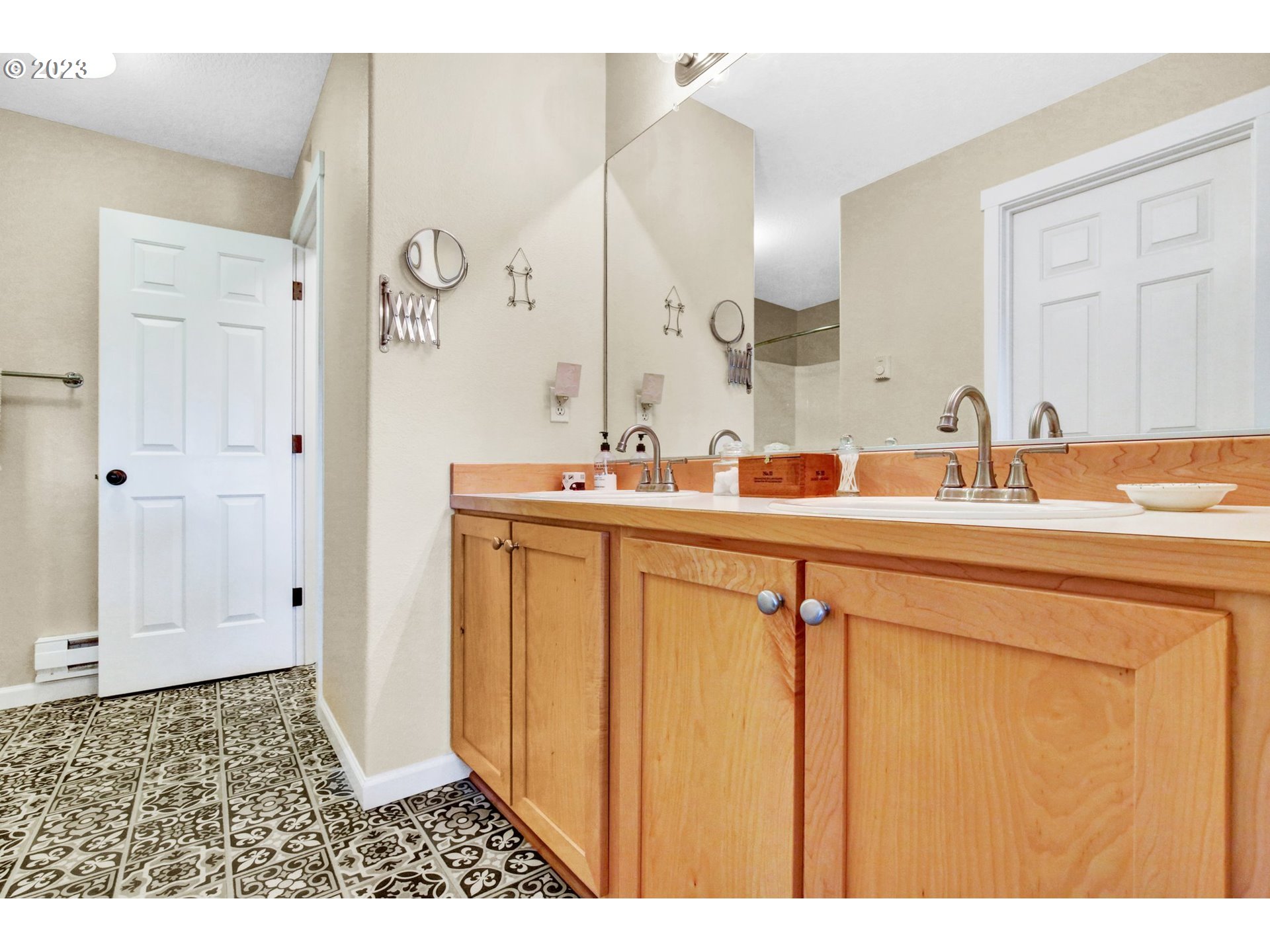 14735 Southwest Beard Road, Unit 201 Beaverton, OR 97007 - Photo 26 of 39 Gallery Image 26