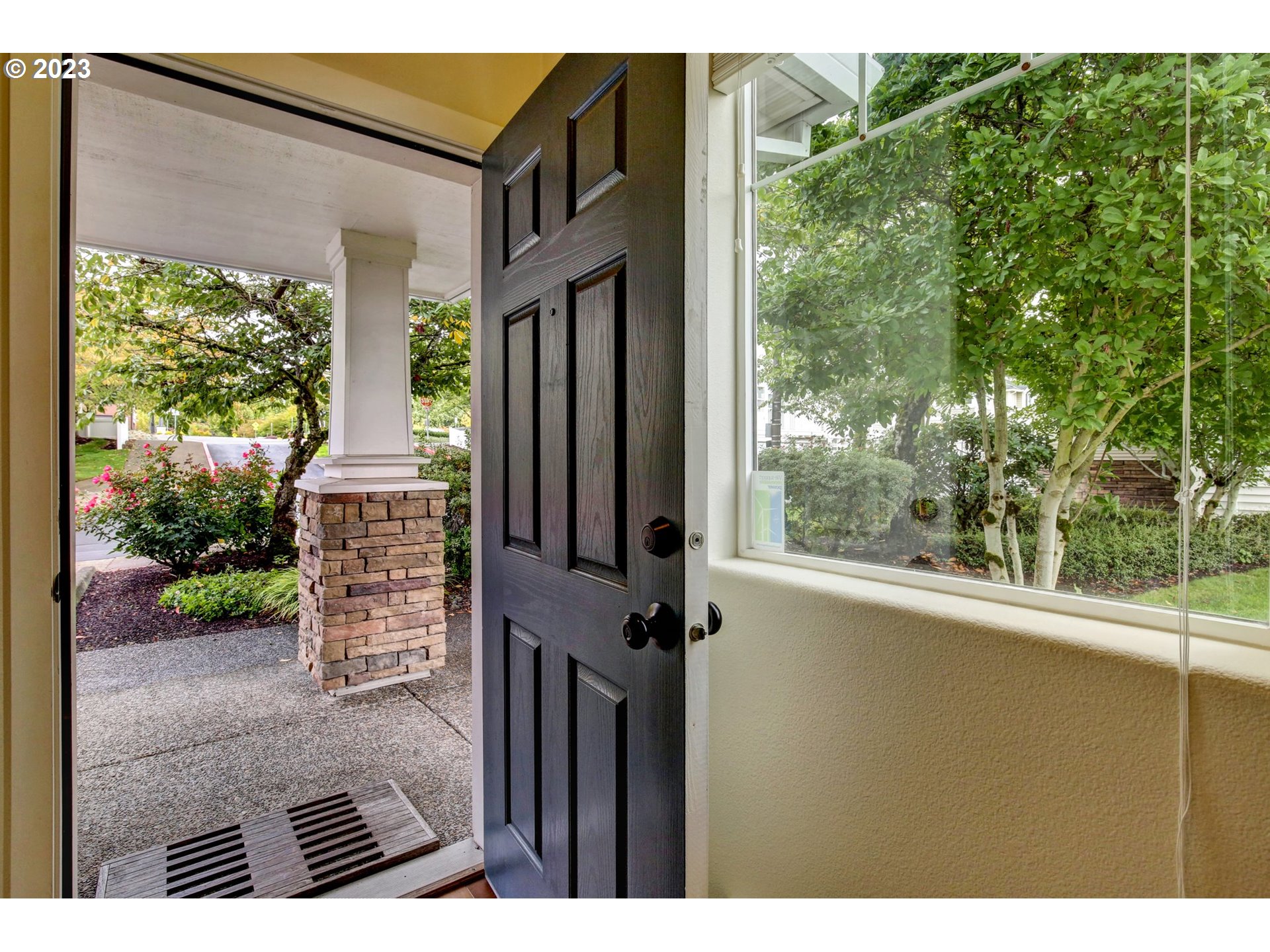 14735 Southwest Beard Road, Unit 201 Beaverton, OR 97007 - Photo 6 of 39 Gallery Image 6