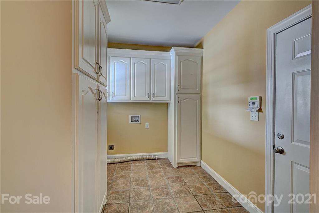 1328 Tot Dellinger Road Cherryville, NC 28021 - Photo 20 of 48 Gallery Image 20