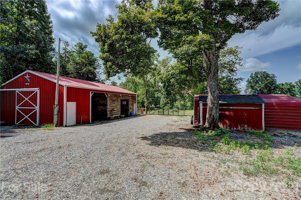 1328 Tot Dellinger Road Cherryville, NC 28021 - Photo 34 of 48 Gallery Image 34