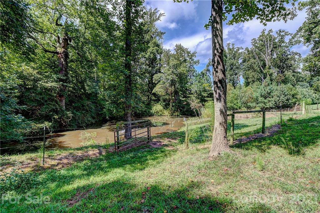 1328 Tot Dellinger Road Cherryville, NC 28021 - Photo 40 of 48 Gallery Image 40