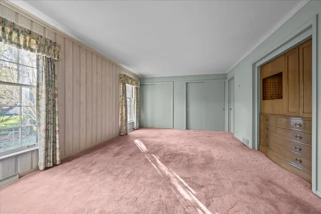 $899,000 | 236 Bristol Street, Northfield, IL 60093