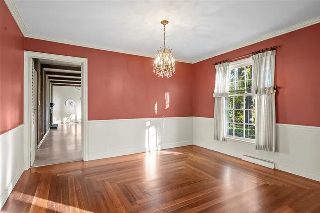 $899,000 | 236 Bristol Street, Northfield, IL 60093