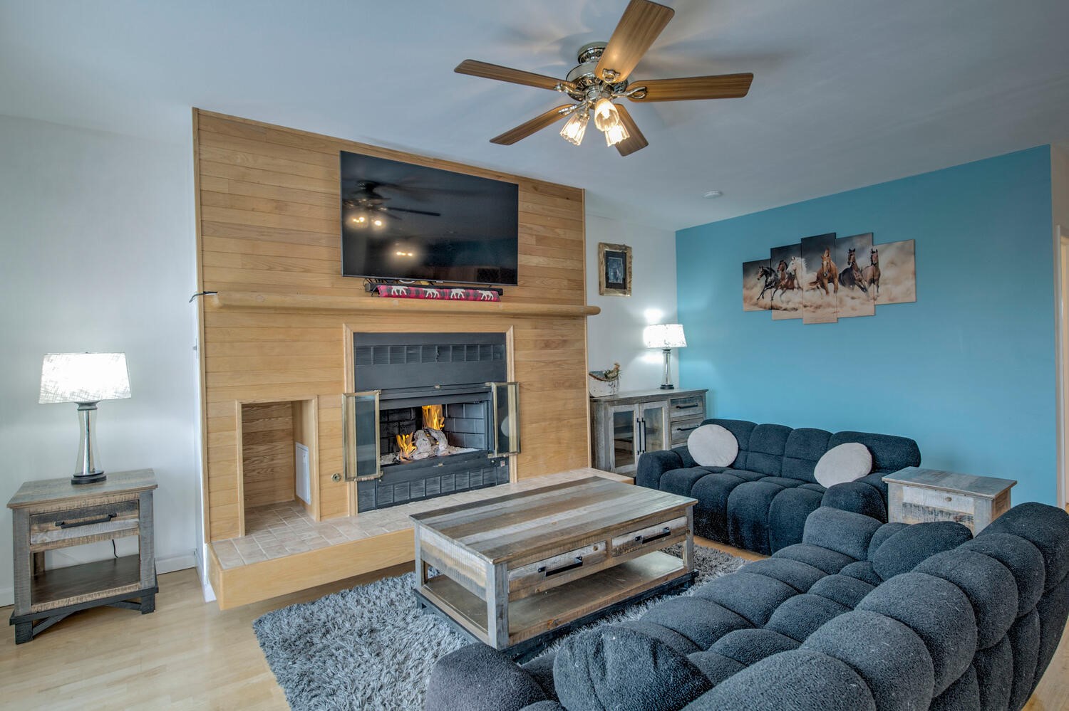 91500 Ryan Gulch Road, Unit 91511 Silverthorne, CO 80498 - Photo 4 of 45