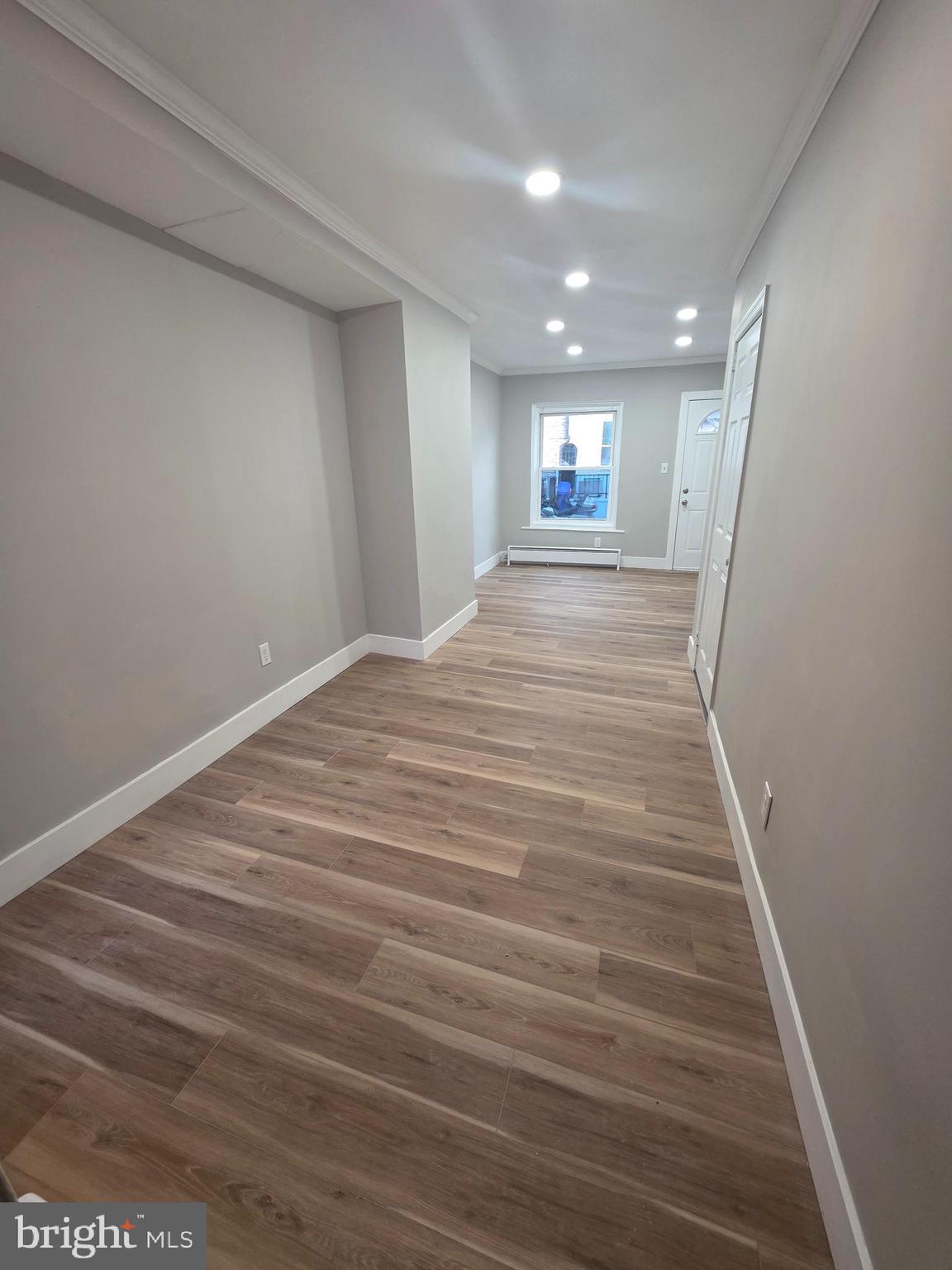 1034 Locust Street Reading, PA 19604 - Photo 2 of 12