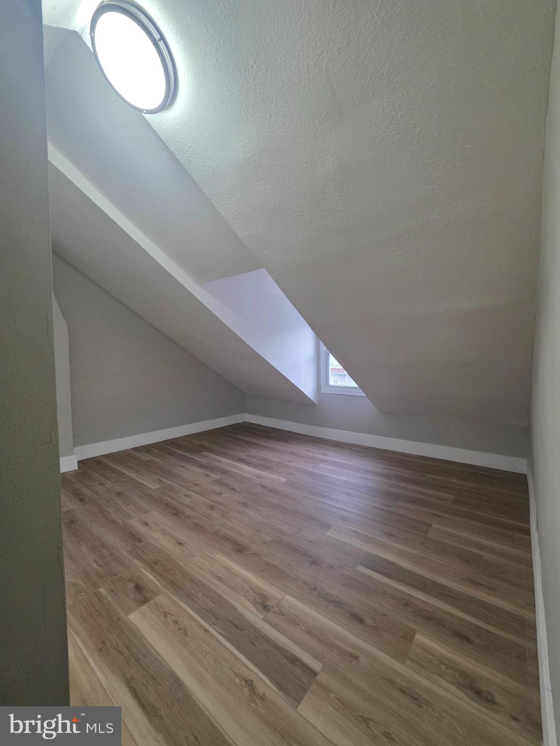 1034 Locust Street Reading, PA 19604 - Photo 10 of 12