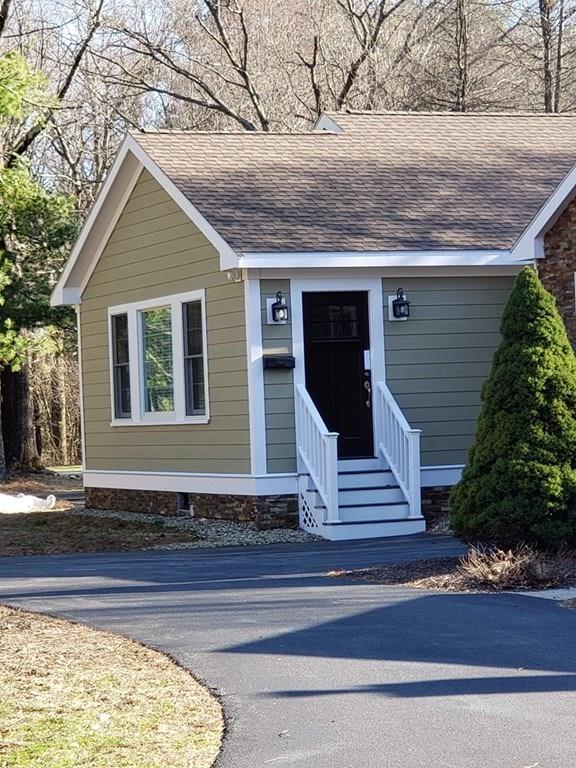 12 Hemlock Road Boxford, MA 01921 - Photo 4 of 42 a front view of house with stairs