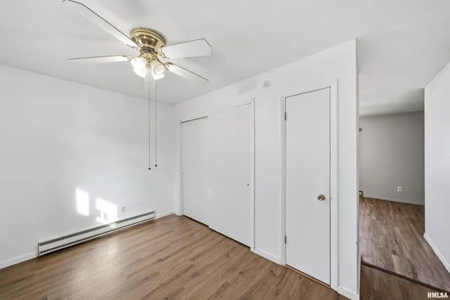 $120,000 | 105-109 Northeast 5th Avenue, Aledo, IL 61231