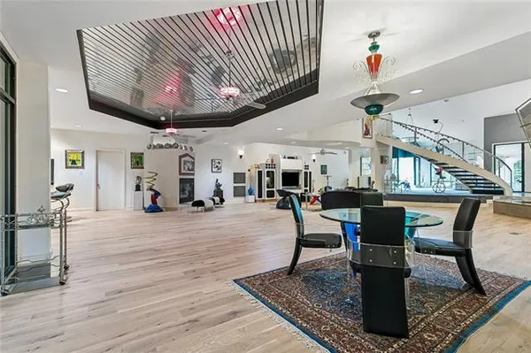 $1,690,000 | 738 English Turn Lane, New Orleans, LA 70131