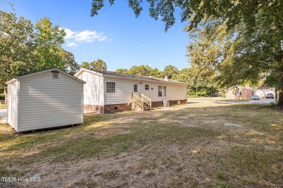 206 Woodside Road Greenville, NC 27834 - Photo 27 of 32 20250908155814981671000000-o