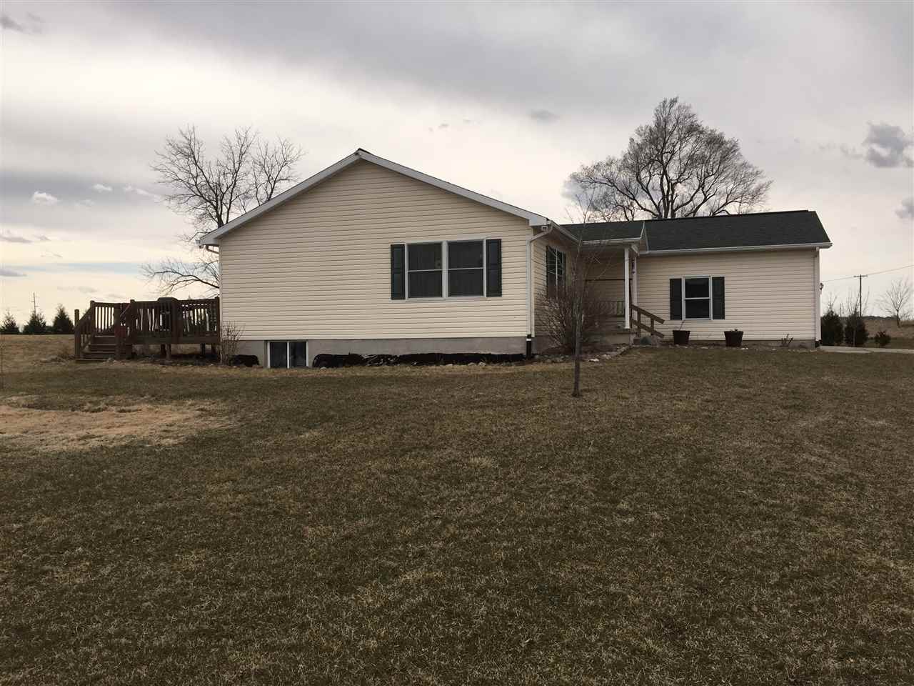 3745 11B Road Bourbon, IN 46504 - Photo 3 of 20