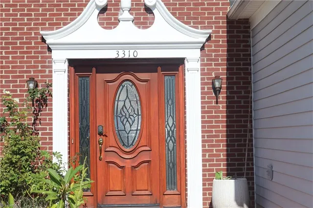 $350,000 | 3310 Cherrybrook Drive, Jamestown, NC 27282