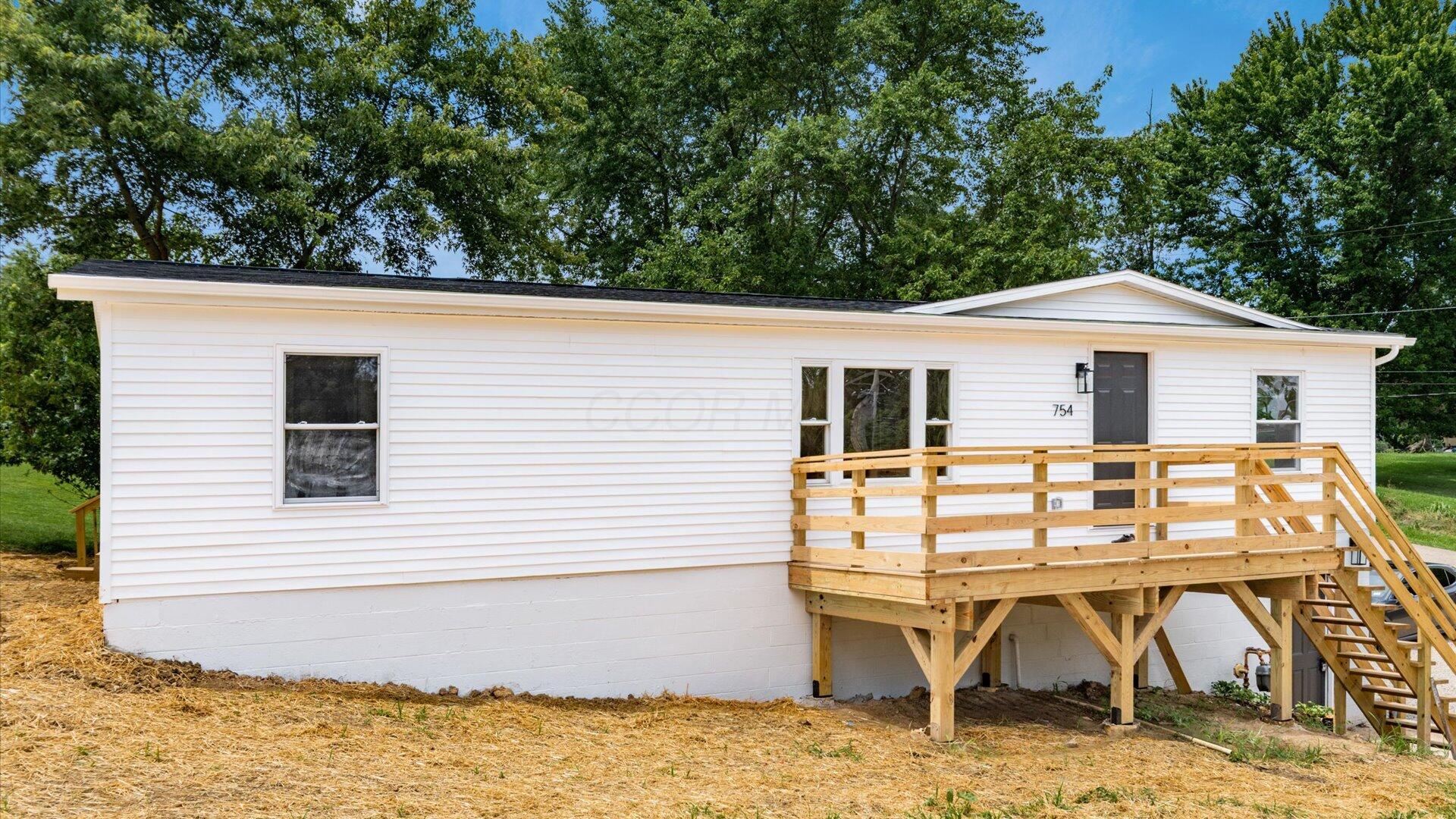 754 3rd Street Philo, OH 43771 - Photo 4 of 38 04-zj 754 3rd St066-2