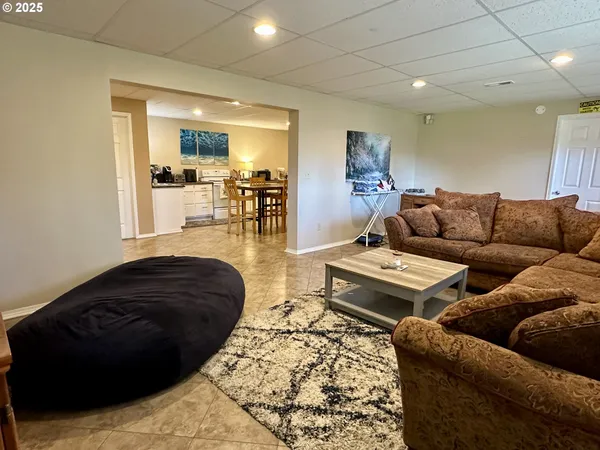 $699,000 | 48144 East Pine Creek Road, Halfway, OR 97834