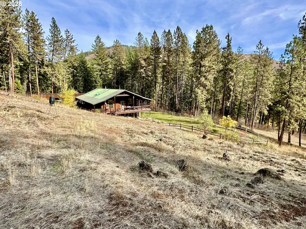 $699,000 | 48144 East Pine Creek Road, Halfway, OR 97834