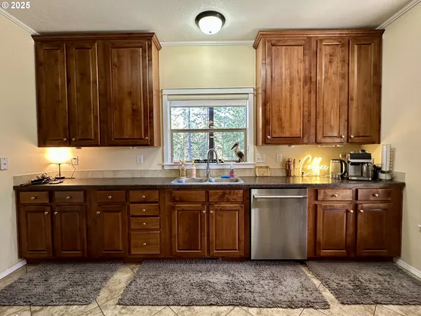 $699,000 | 48144 East Pine Creek Road, Halfway, OR 97834