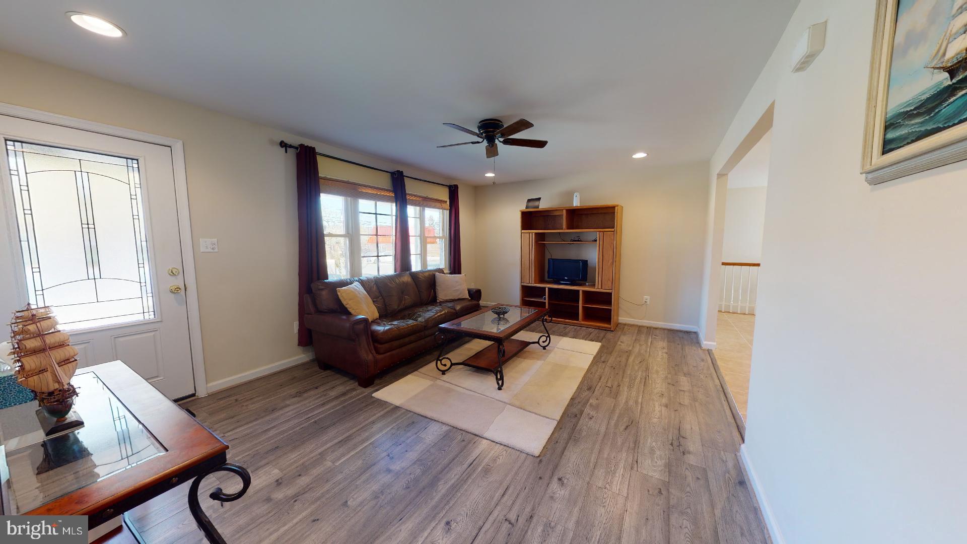 7500 Fordson Road Alexandria, VA 22306 - Photo 3 of 30 Gallery Image 3