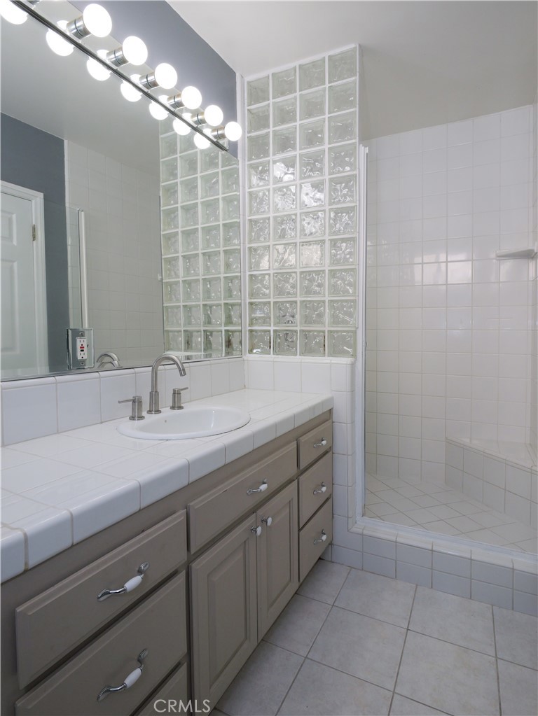 613 36th Street Manhattan Beach, CA 90266 - Photo 16 of 35