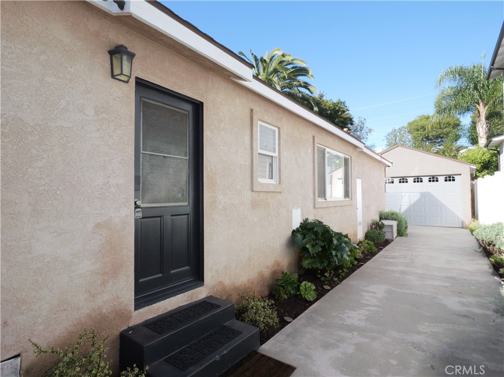 613 36th Street Manhattan Beach, CA 90266 - Photo 23 of 35