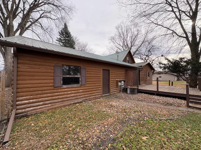 $174,500 | 208 21st Street South, Benson, MN 56215