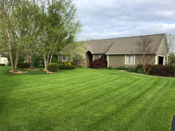 $585,000 | 1335 North Silo Ridge Drive, Ann Arbor, MI 48108