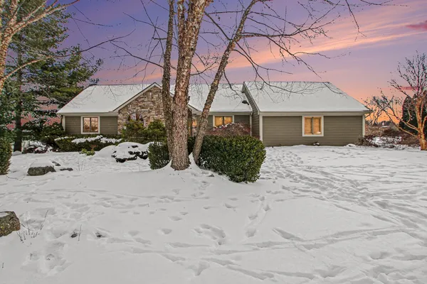 $585,000 | 1335 North Silo Ridge Drive, Ann Arbor, MI 48108