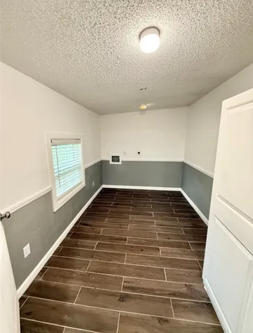 $175,000 | 406 Clear Lake Road, Highlands, TX 77562