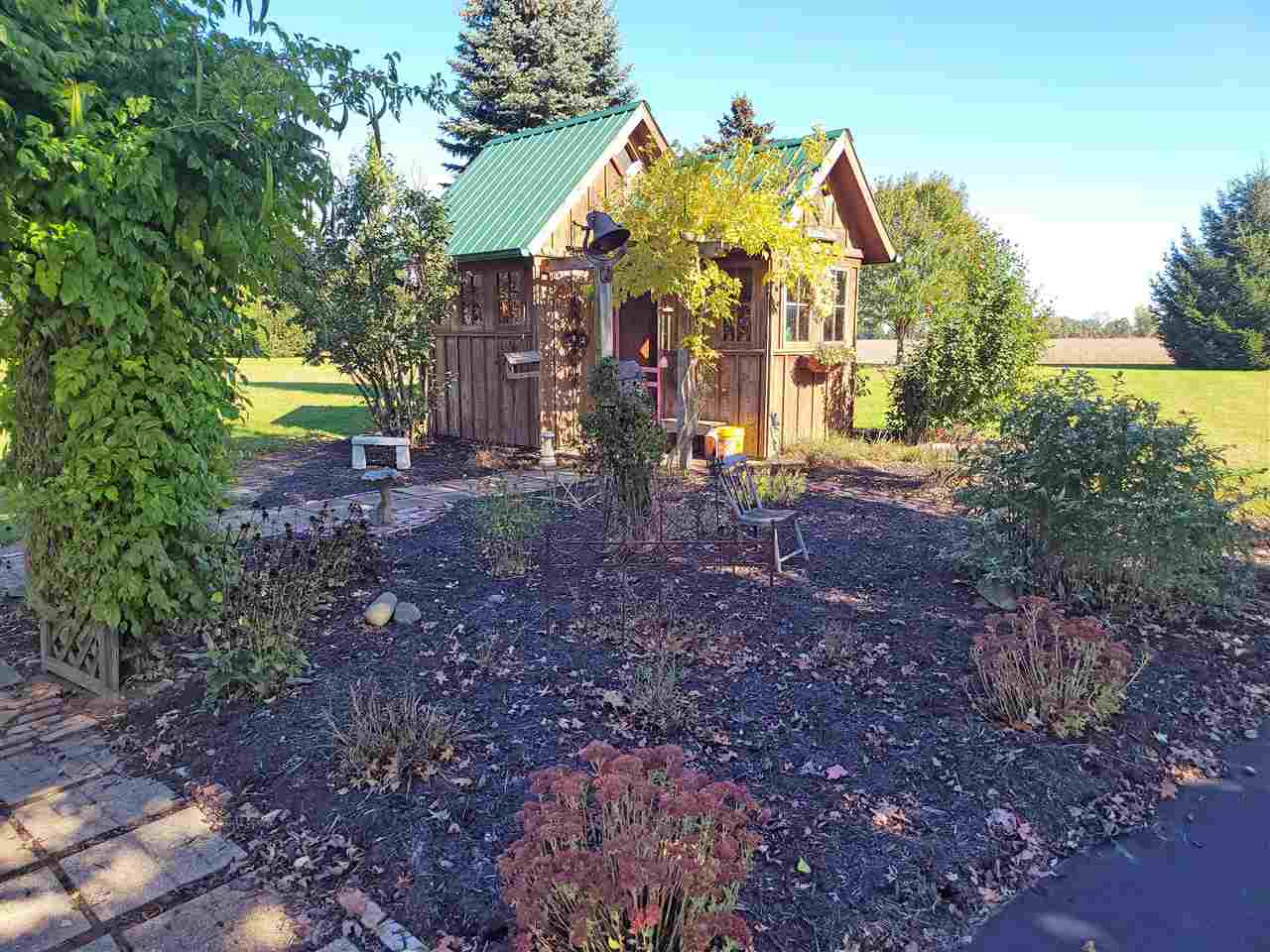 9386 West Gary Road Chesaning, MI 48616 - Photo 23 of 58 50061046-22.JPG